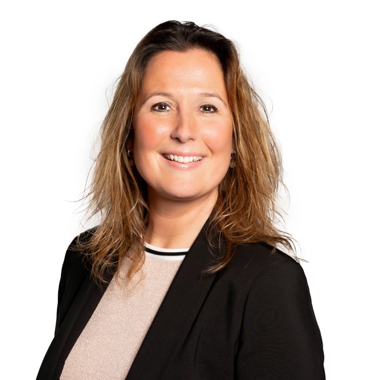 Linda Hoogendoorn-Veelenturf Linda Hoogendoorn-Veelenturf