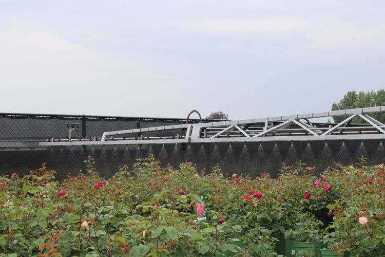 Het is mogelijk om in elke hoek tussen 0 en 270 graden te spuiten Het is mogelijk om in elke hoek tussen 0 en 270 graden te spuiten