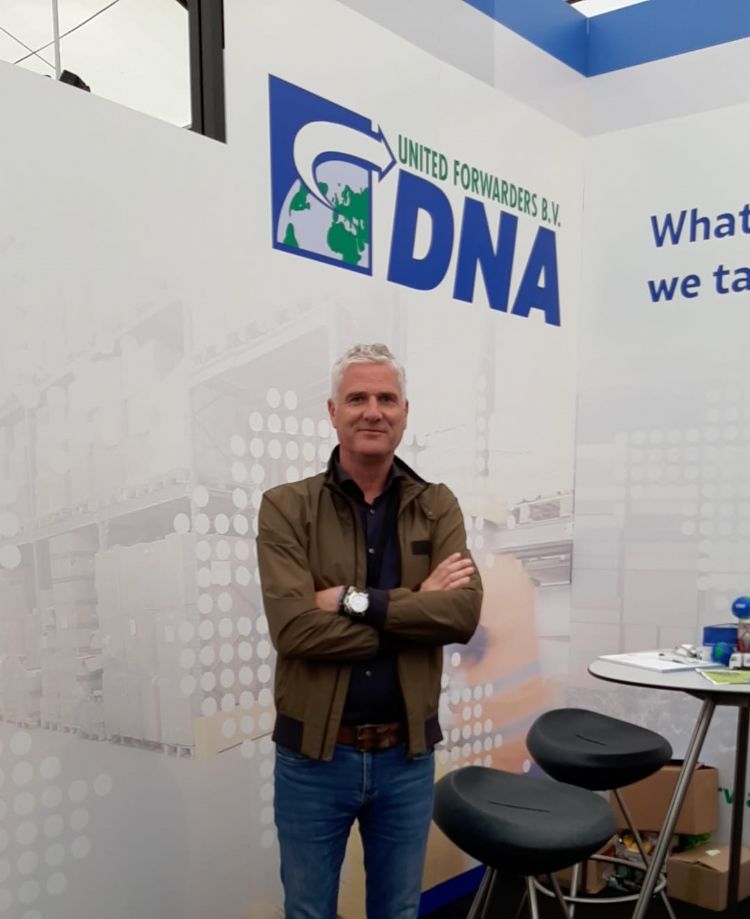 Het juiste DNA, Arco Bakker man in charge