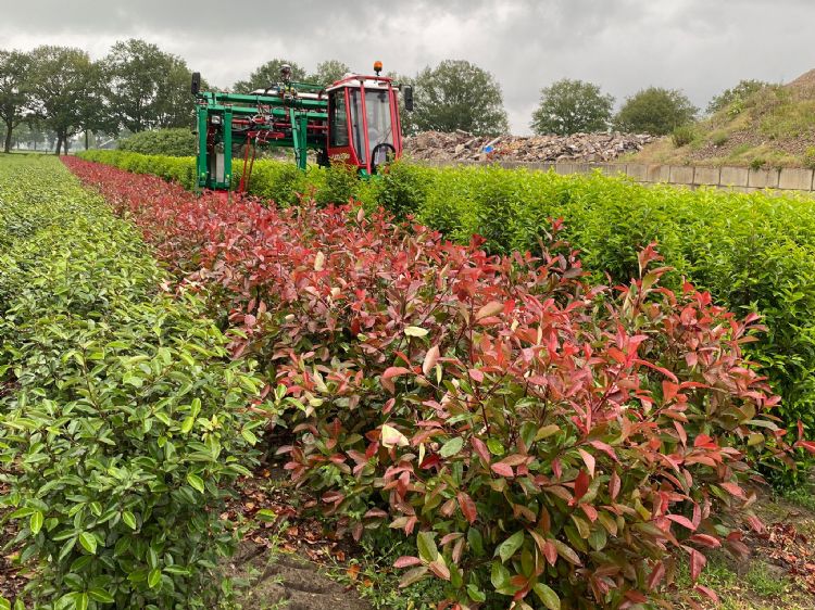 De portaaltrekker verlicht de arbeid De portaaltrekker verlicht de arbeid
