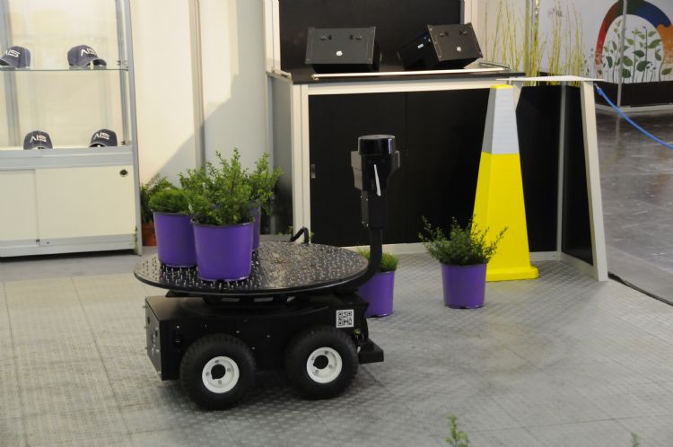 AIS Robots