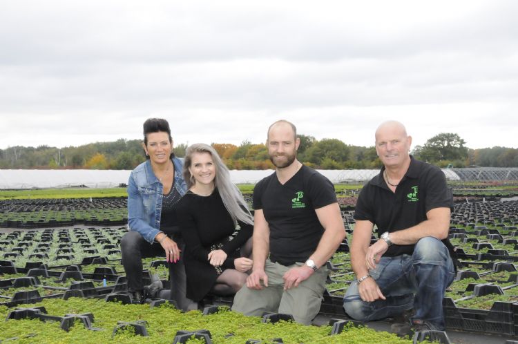 De complete familie Boonen-van der Heijden, v.l.n.r.: Toos, Monique, Jeroen en Thei