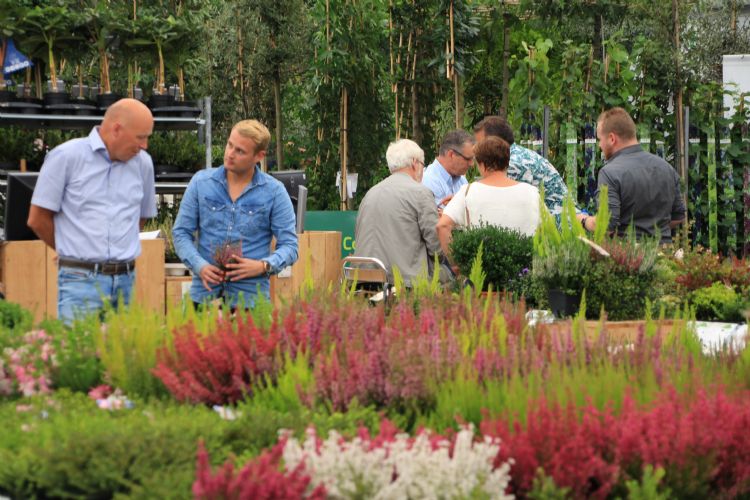 Monsterkarren en expostands worden geïntegreerd in de nieuwe beursopzet