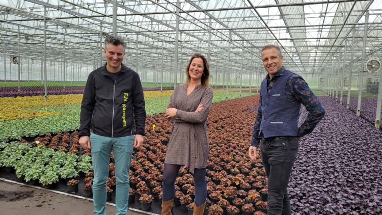V.l.n.r.: Reinier Visser, Linda Hoogendoorn-Veelenturf en Sander van der Vaart