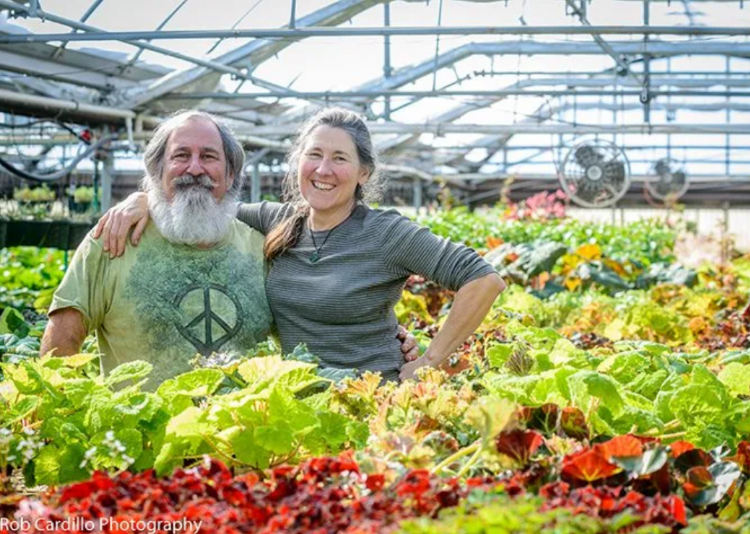 Lloyd Traven en zijn vrouw Candy van Peace Tree Farm (foto: Rob Cardillo)