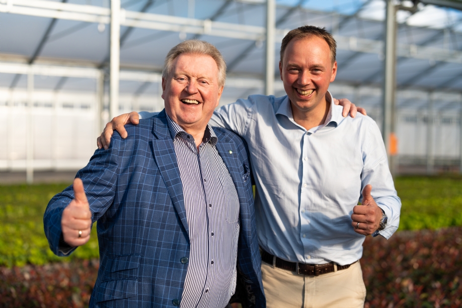 Christian Kordes (rechts op de foto naast zijn vader Günther): 'Wij leveren het mooiste product dat je je kunt indenken: superduurzaam, lokaal gekweekt en zonder problemen zoals kinderarbeid in verre landen.'