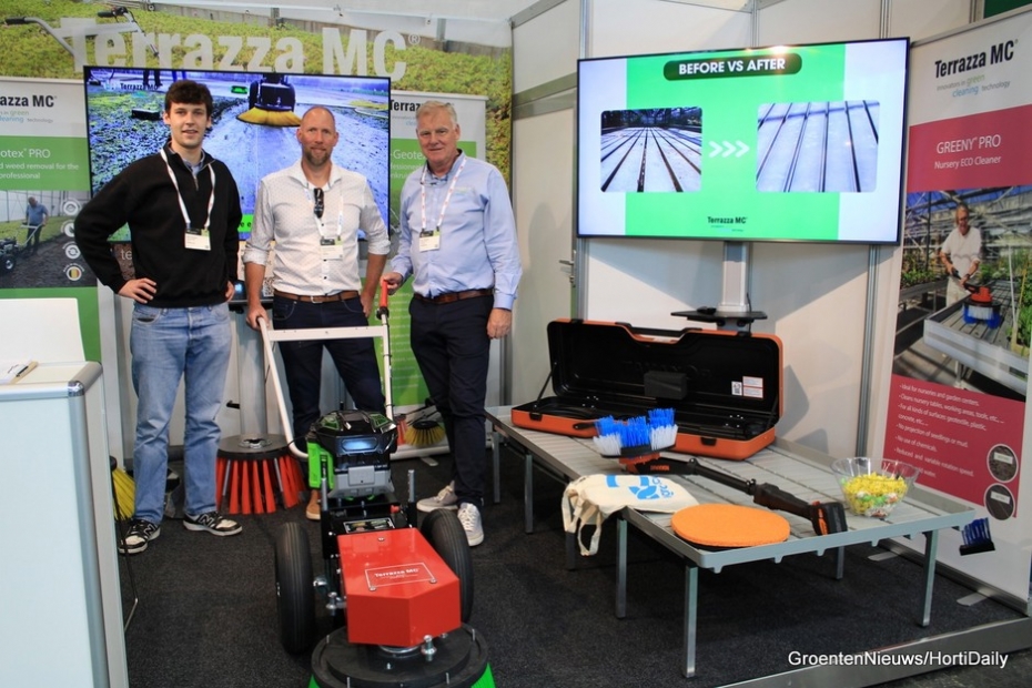 Nolle Coessens en Dany Mestdag van Terrazza MC. In het midden Rodney Bierhuizen